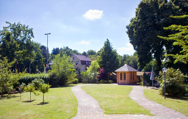 Senioren- & Therapiezentrum Haus Burgwedel - Das Haus Senioren- & Therapiezentrum Haus Burgwedel - Das Haus